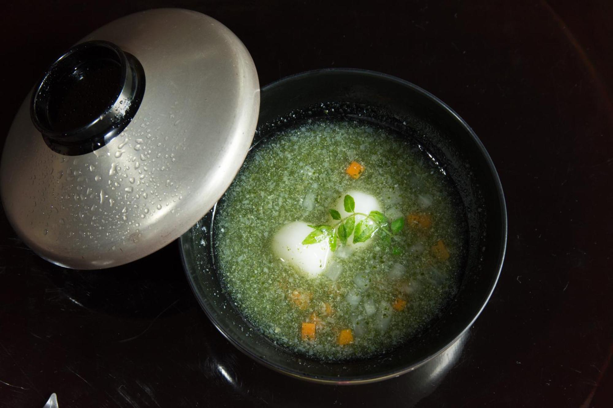 八ツ三館 旅館