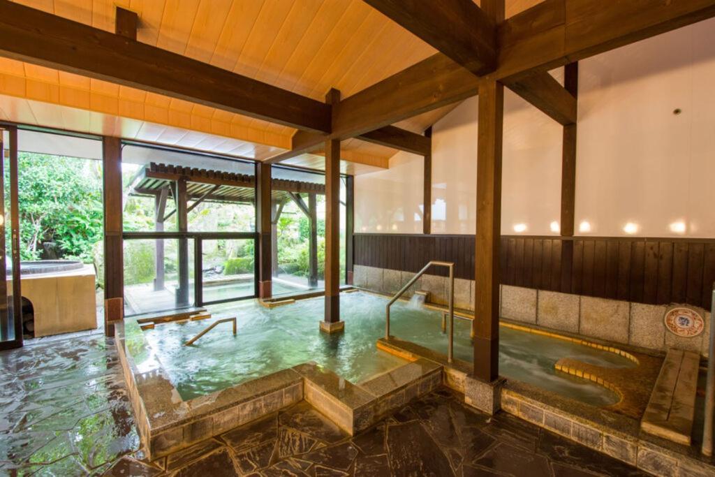 Yatsusankan Over 6 Years Old Ryokan